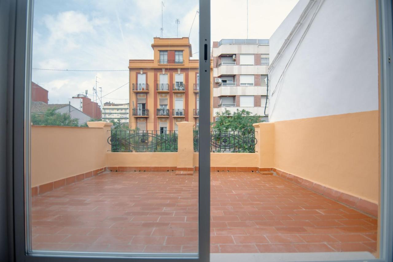 Apartamentos Libere Valencia Abastos Exterior photo