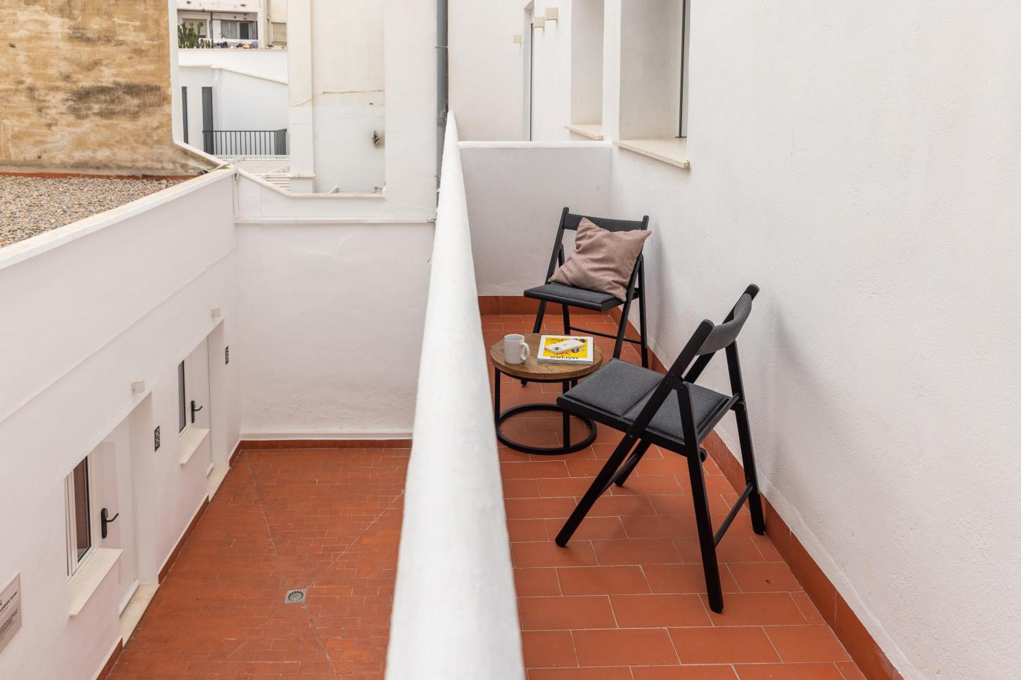 Apartamentos Libere Valencia Abastos Exterior photo
