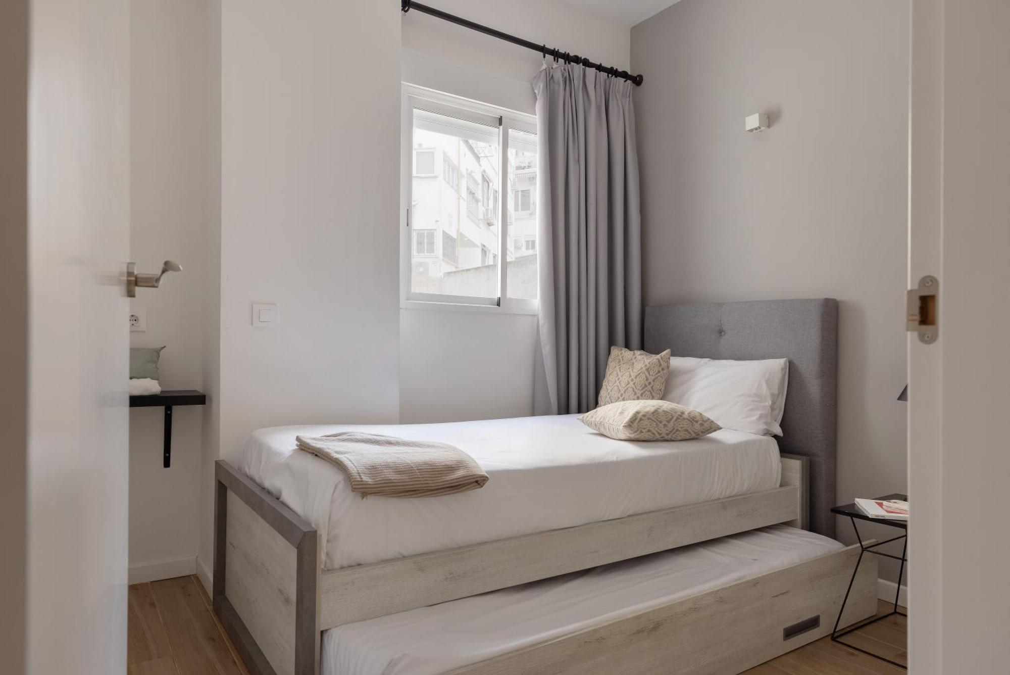Apartamentos Libere Valencia Abastos Exterior photo